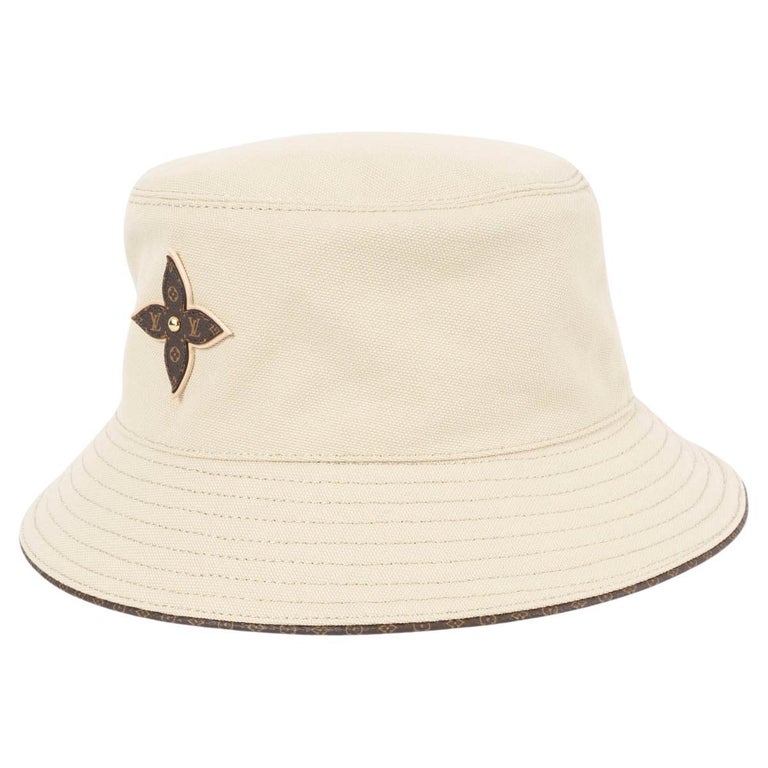 LOUIS VUITTON beige cotton ON YOUR WAY Bucket Hat S For Sale at 