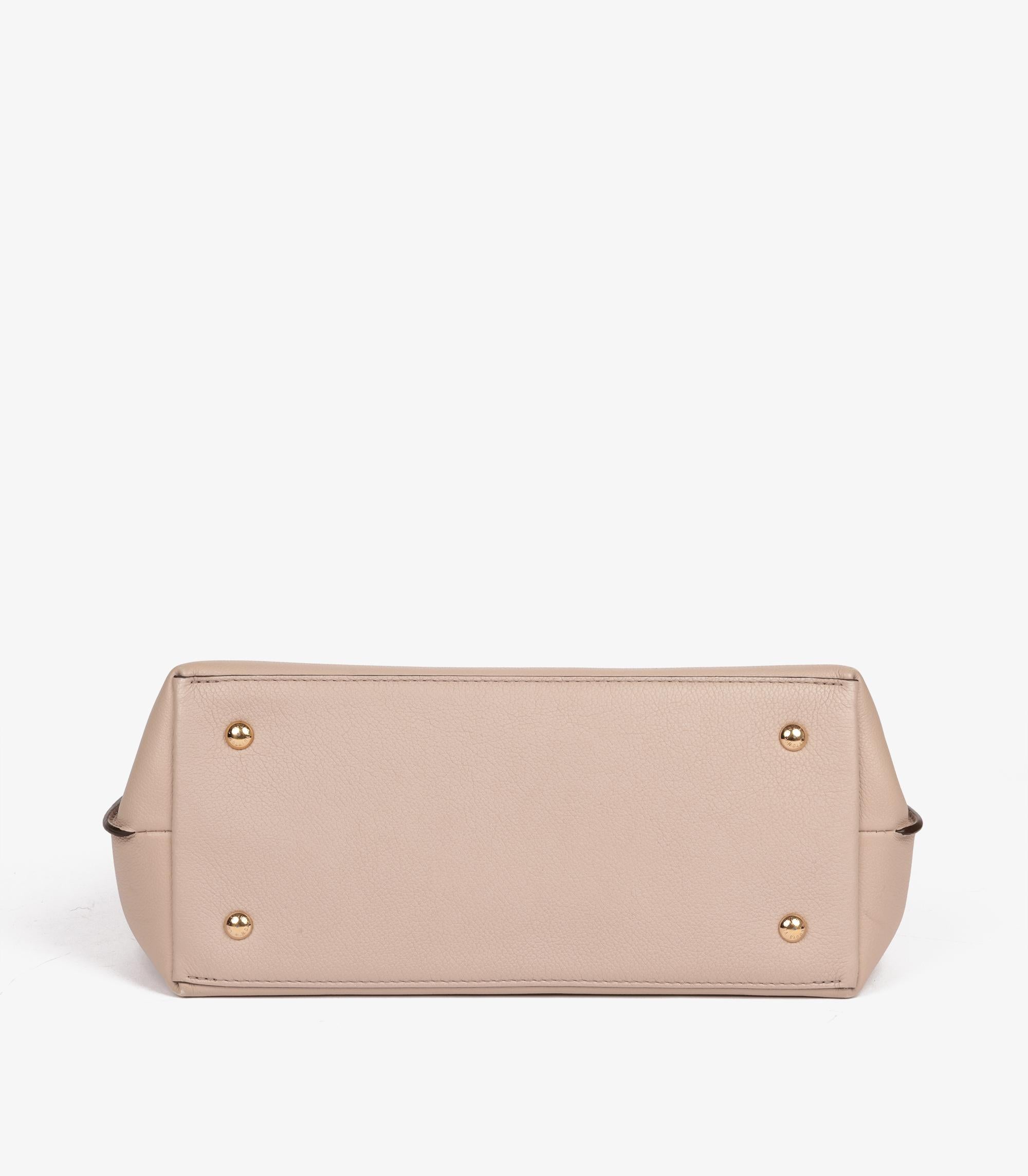 Louis Vuitton Beige Grained Calfskin Leather Lockme Ever MM 3
