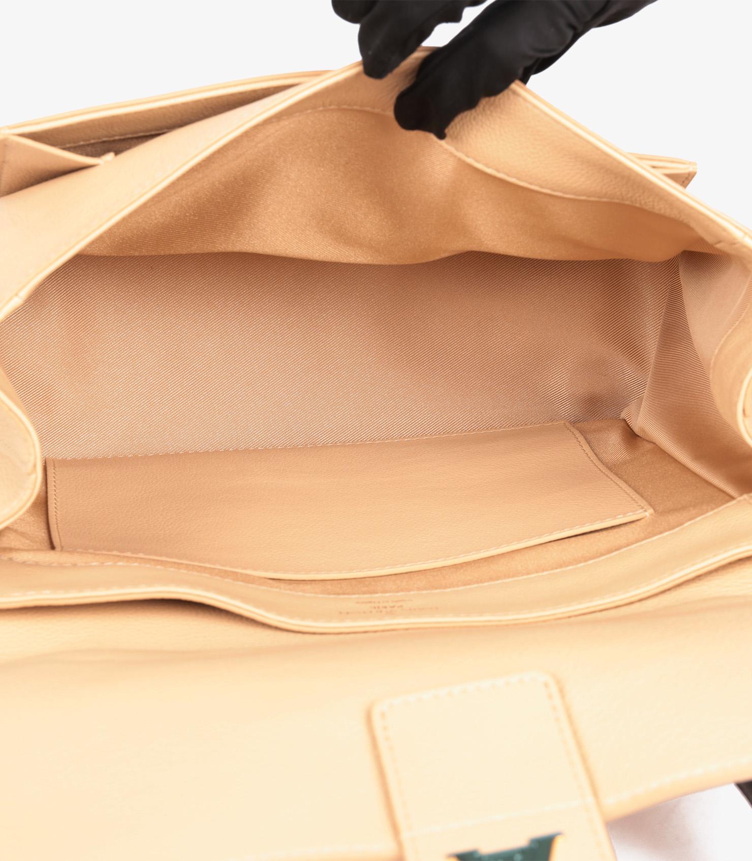 Louis Vuitton Beige Grained Calfskin Leather Lockme PM For Sale 5