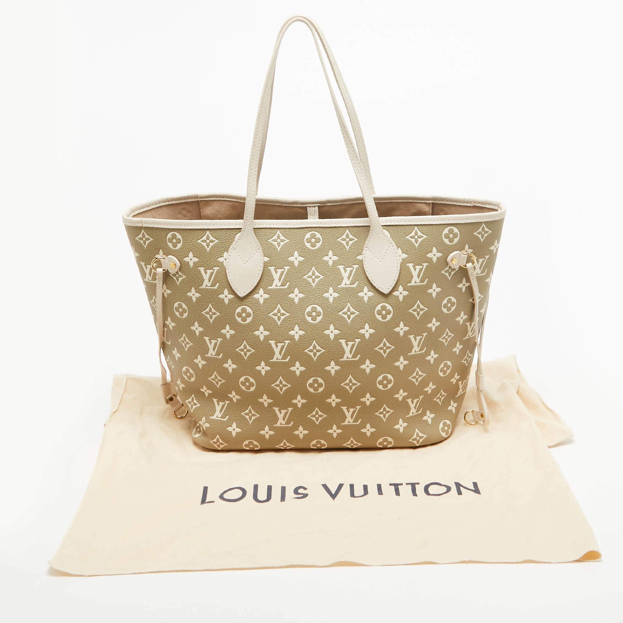 Louis Vuitton Neverfull MM Tasche aus Empreinte-Leder in Beige/Khakigrün mit Monogramm 11