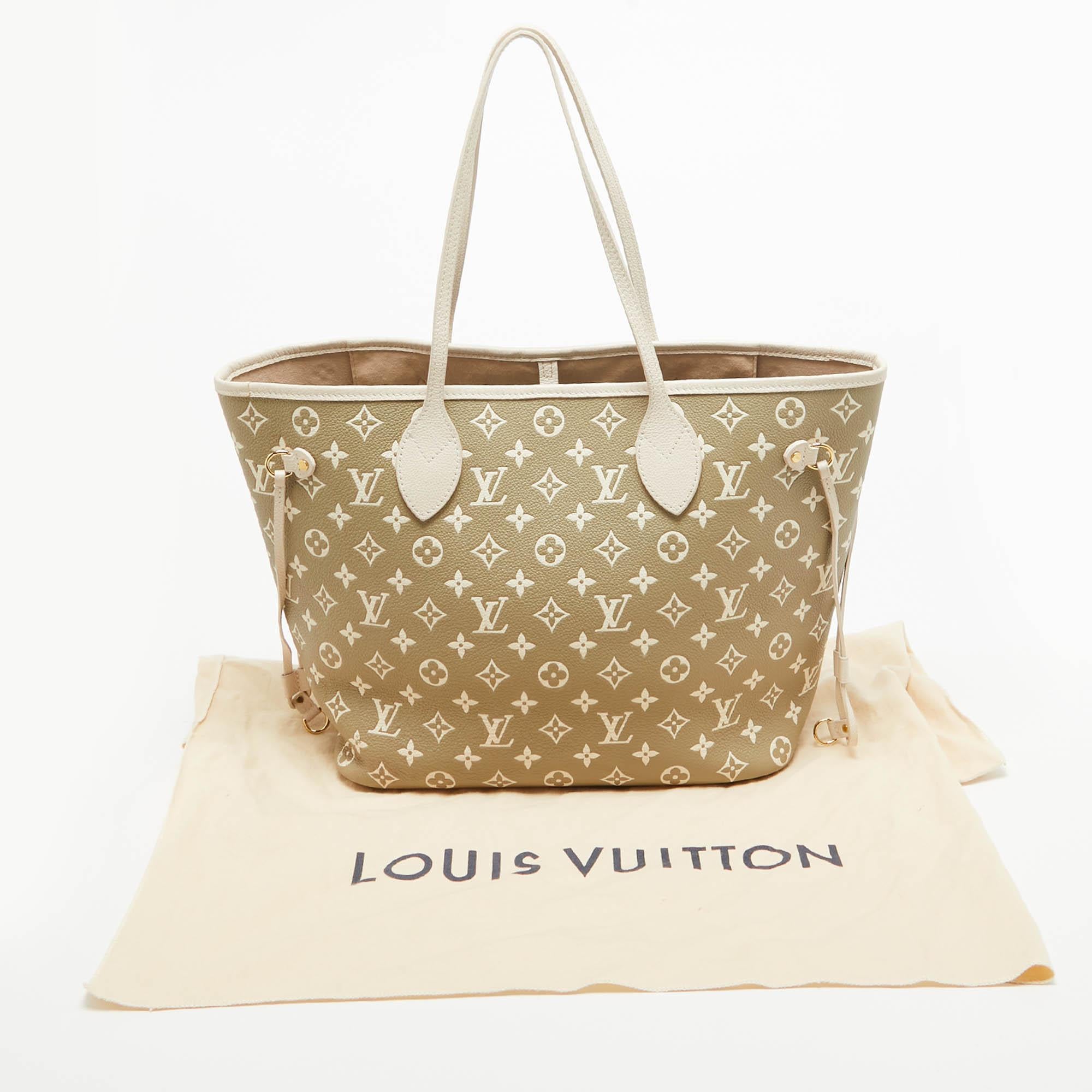 Louis Vuitton Neverfull MM Tasche aus Empreinte-Leder in Beige/Khakigrün mit Monogramm im Angebot 1