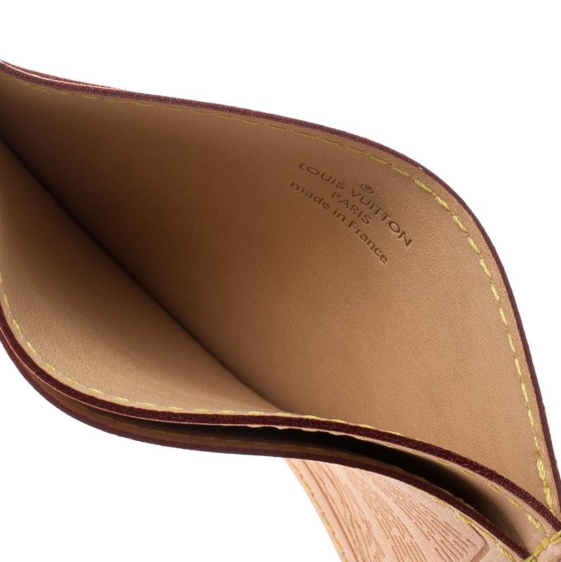 Louis Vuitton - Porte-cartes Earth Trunks en cuir beige 2