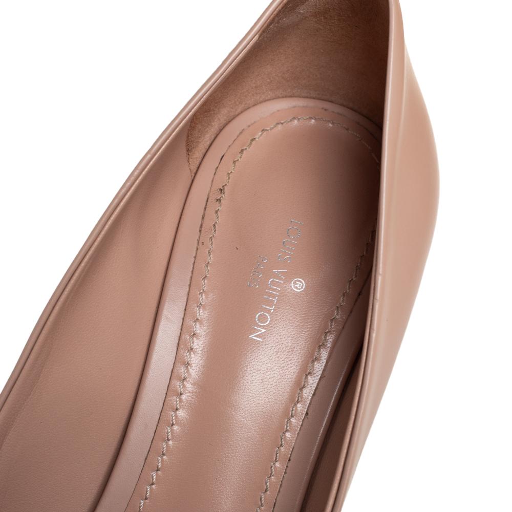 Beige Leder Heartbreaker Pumps von Louis Vuitton Größe 38,5 1