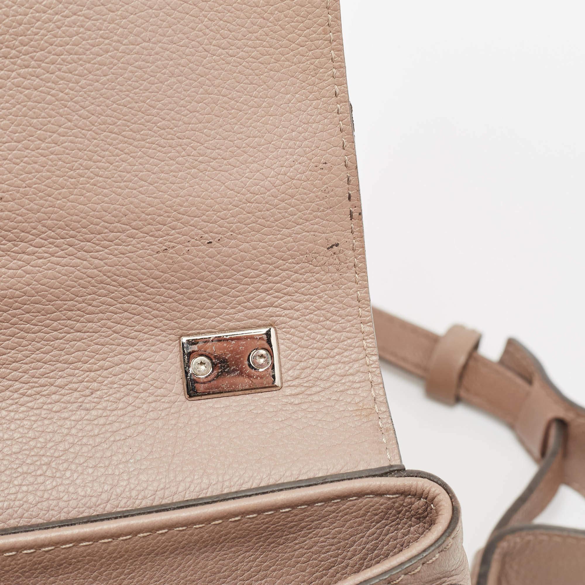 Louis Vuitton Beige Leather Lockme II BB Bag For Sale 4
