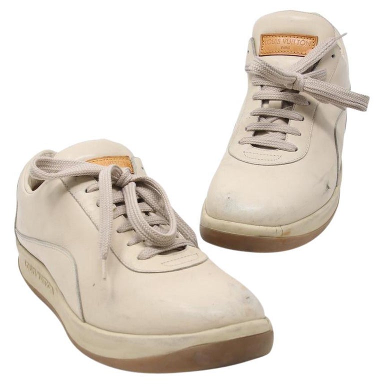 Louis Vuitton Beige Lv Men's Calfskin Leather Lace Up Leisure Size 39.5  Shoes For Sale at 1stDibs