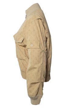 Louis Vuitton, Beige monogram bomber