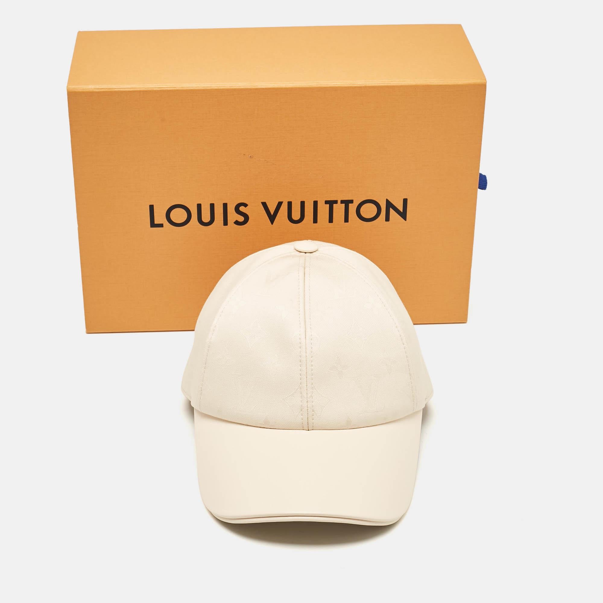 Louis Vuitton Beige Monogramm Baumwolle und Leder First Cap 4
