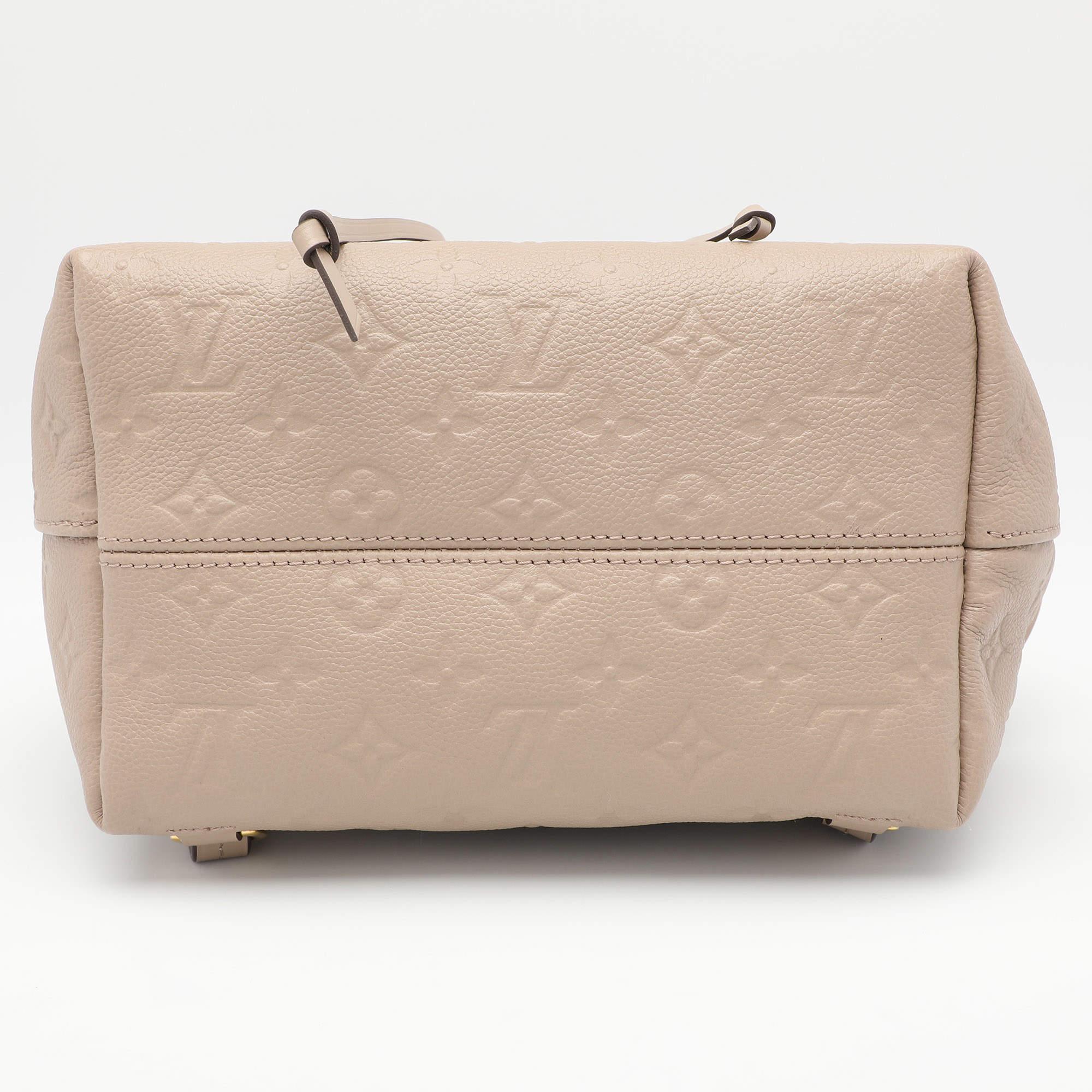 Louis Vuitton Sac à dos Montsouris PM en cuir beige avec monogramme Empriente en vente 3