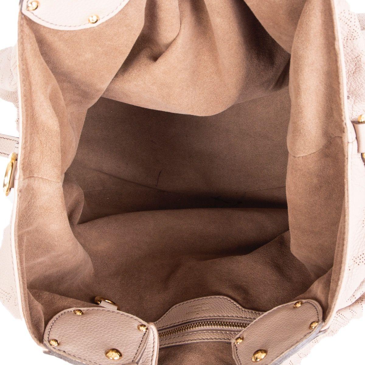 Women's LOUIS VUITTON beige Monogram leather MAHINA GM Hobo Shoulder Bag