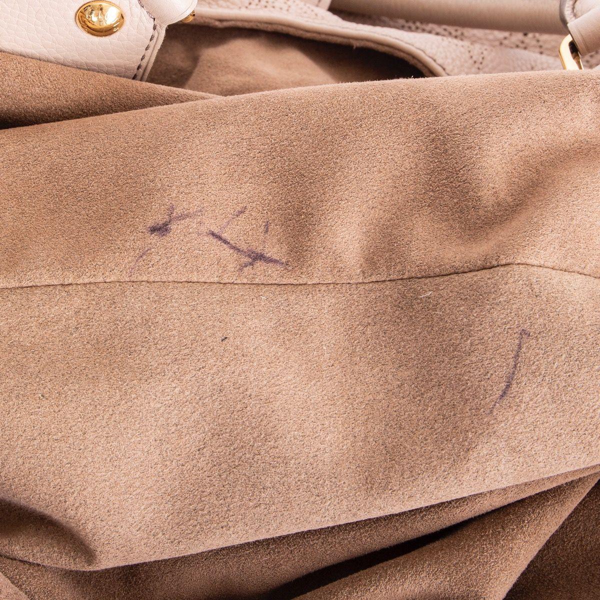 LOUIS VUITTON beige Monogram leather MAHINA GM Hobo Shoulder Bag 2