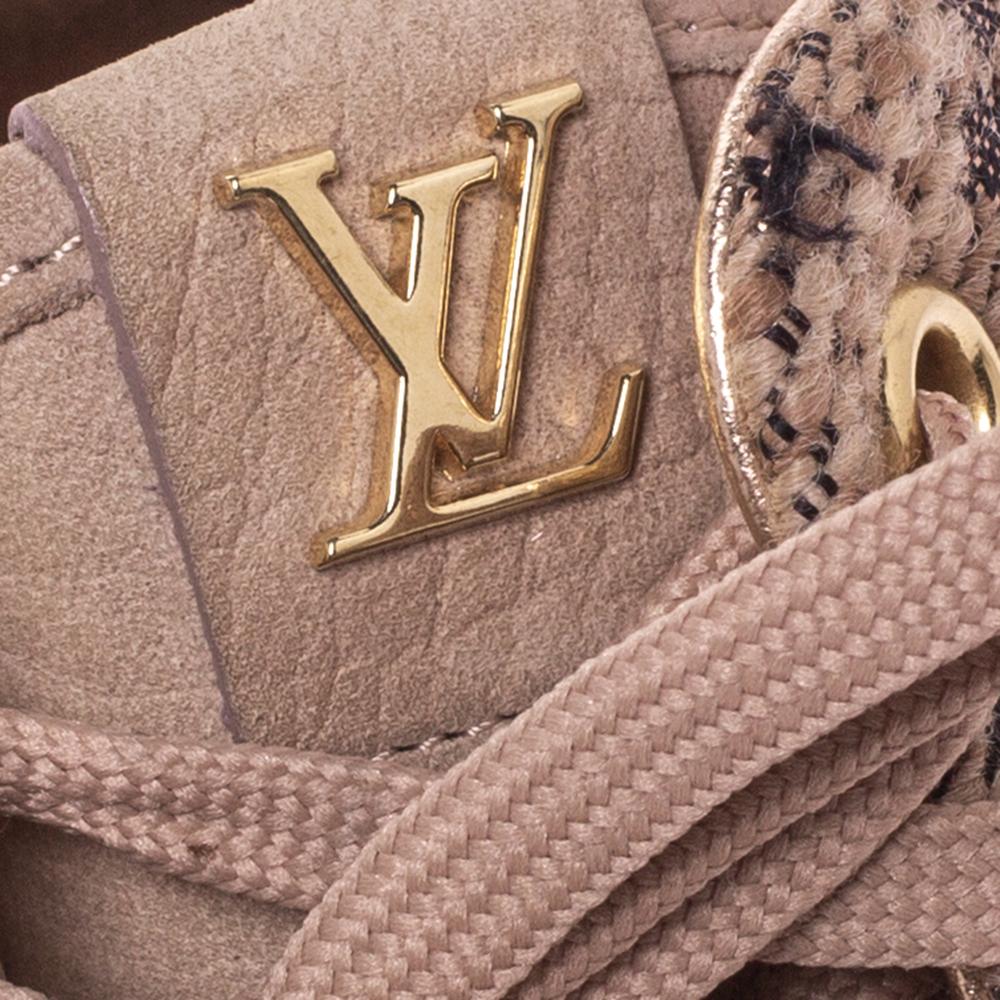 Louis Vuitton Beige Monogram Tweed & Nubuck Brea Sneaker Boots Size 38.5 In Good Condition In Dubai, Al Qouz 2