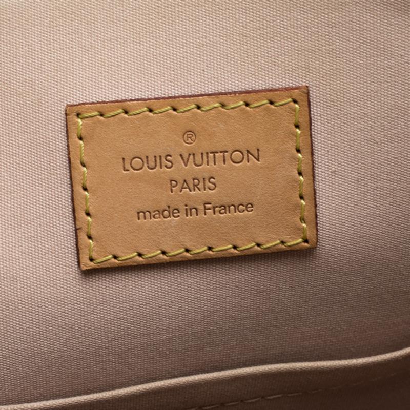 Louis Vuitton Beige Monogram Vernis Alma PM Bag In Good Condition In Dubai, Al Qouz 2