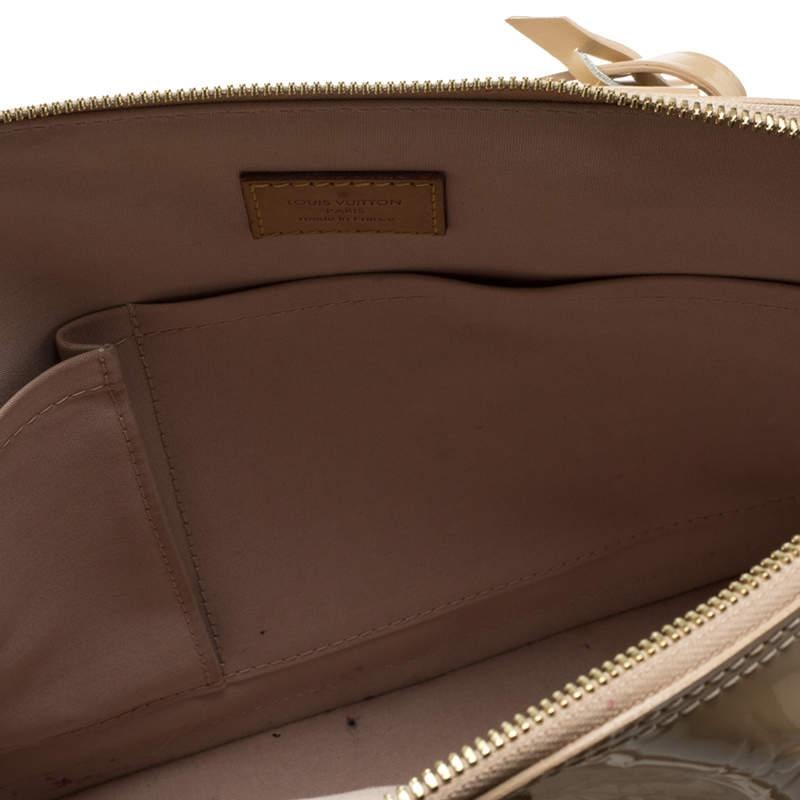 Louis Vuitton Beige Monogram Vernis Alma PM Bag For Sale 3