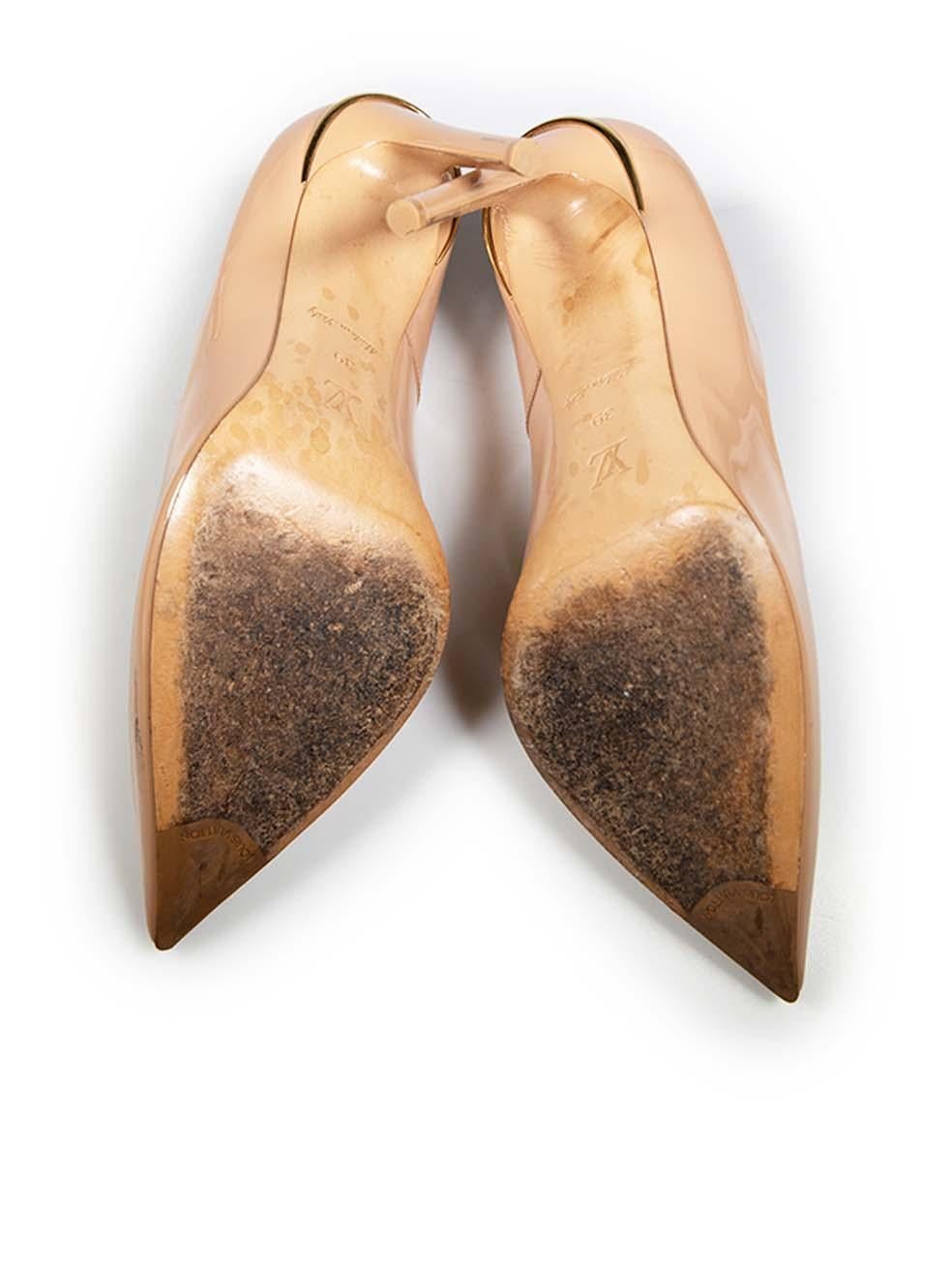 Women's Louis Vuitton Beige Patent High Heel Pumps Size IT 39