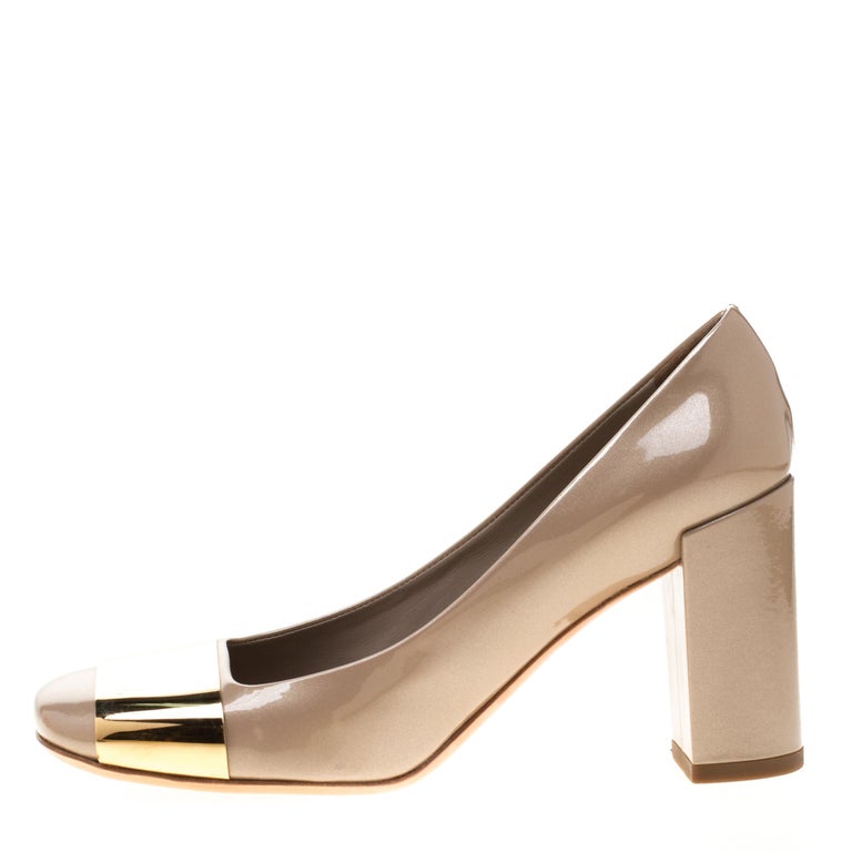 Louis Vuitton Beige Patent Leather Block Heel Pumps Size 35.5 For Sale
