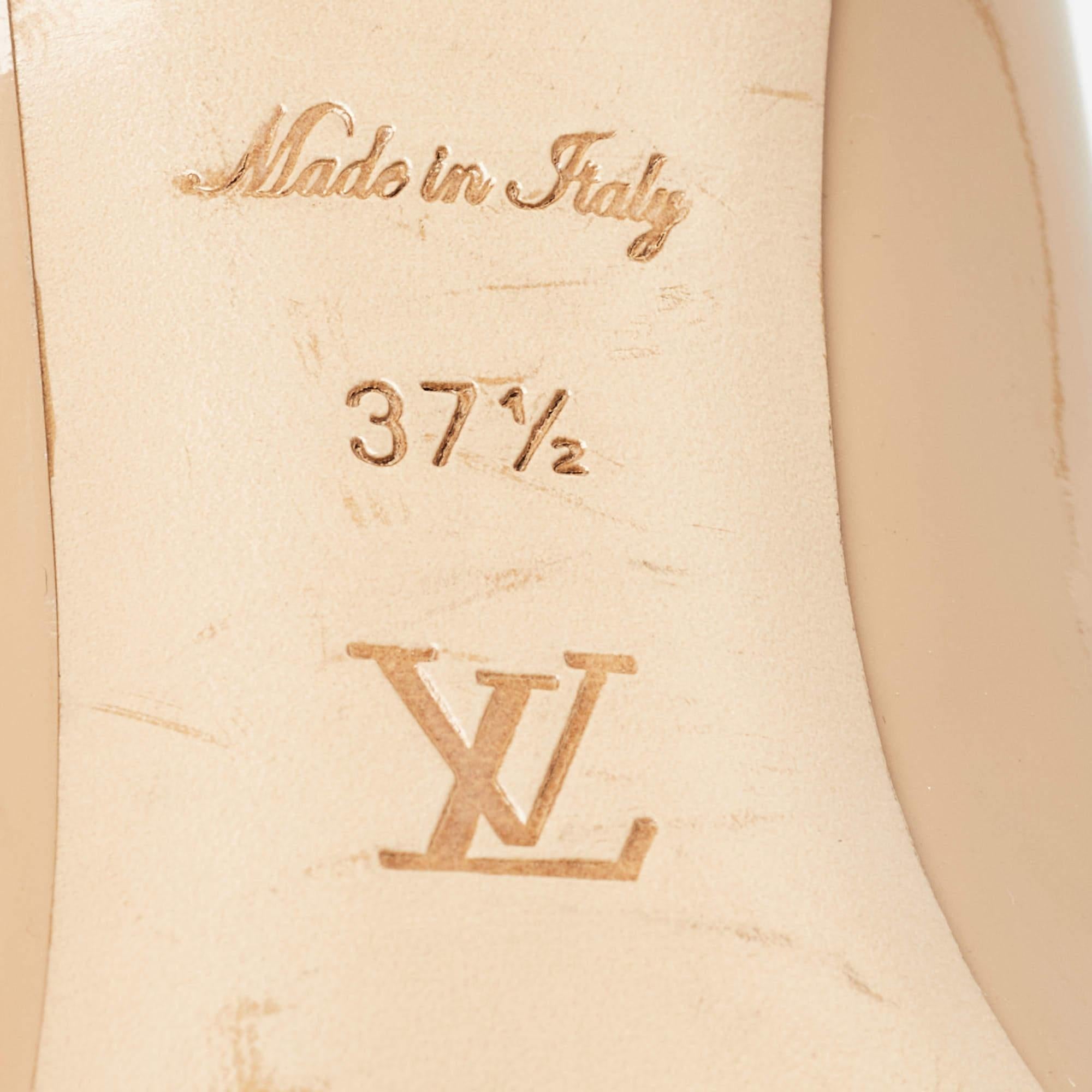 Louis Vuitton Beige Patent Leather Bow Round Toe Pumps Size 37.5 4