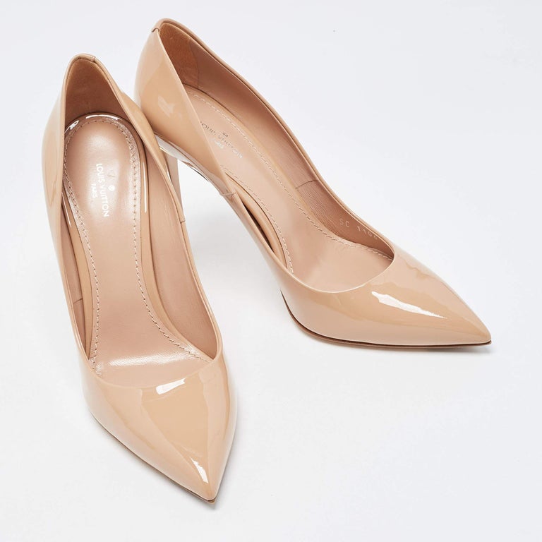 Louis Vuitton Beige Patent Leather Oh Really! Pumps Size 37 at 1stDibs