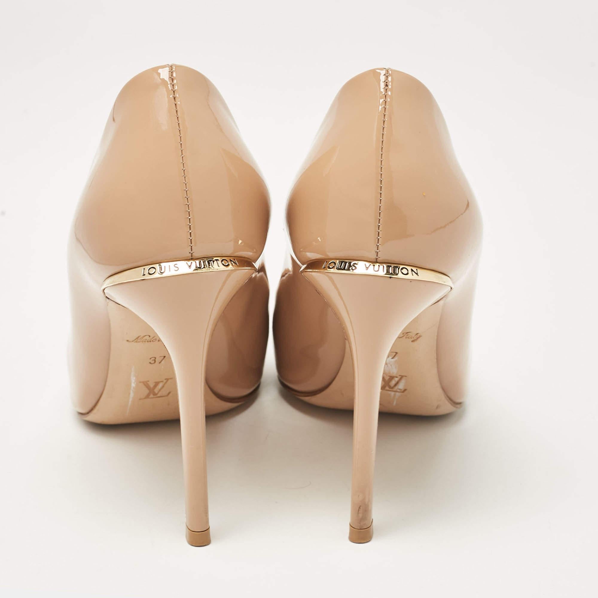 Louis Vuitton Beige Patent Leather Eyeline Pumps Size 37 1