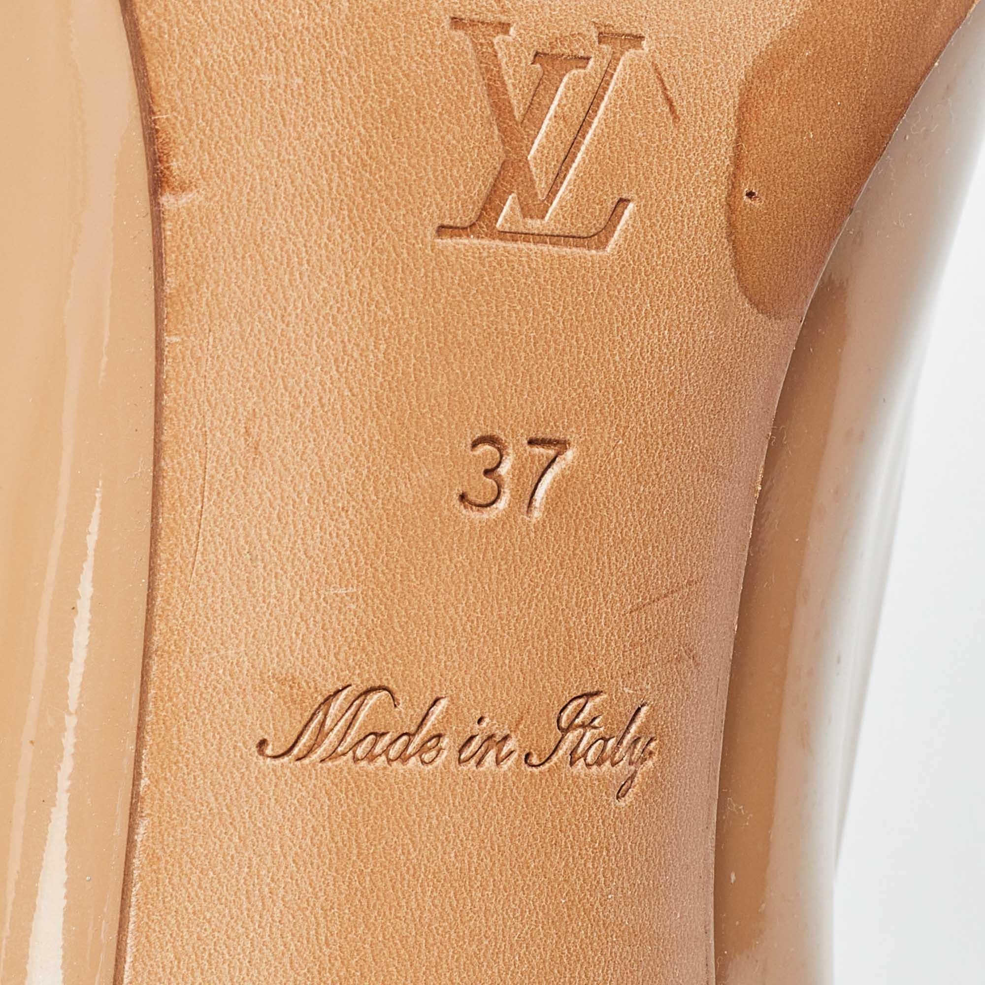 Louis Vuitton Beige Patent Leather Eyeline Pumps Size 37 For Sale 4