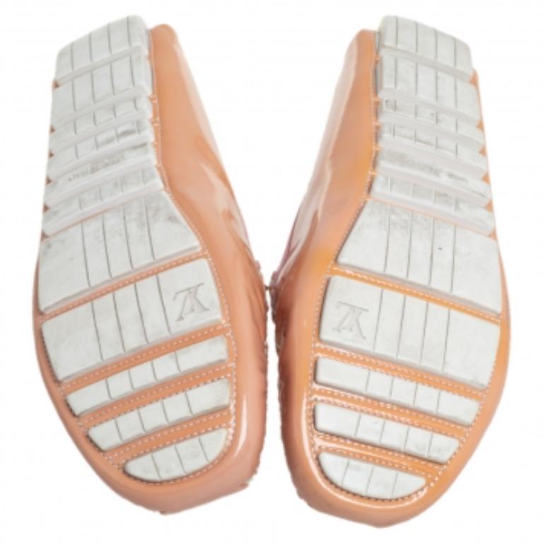 Louis Vuitton Beige Patent Leather Lombok Slip On Loafers Size 40 For Sale 3