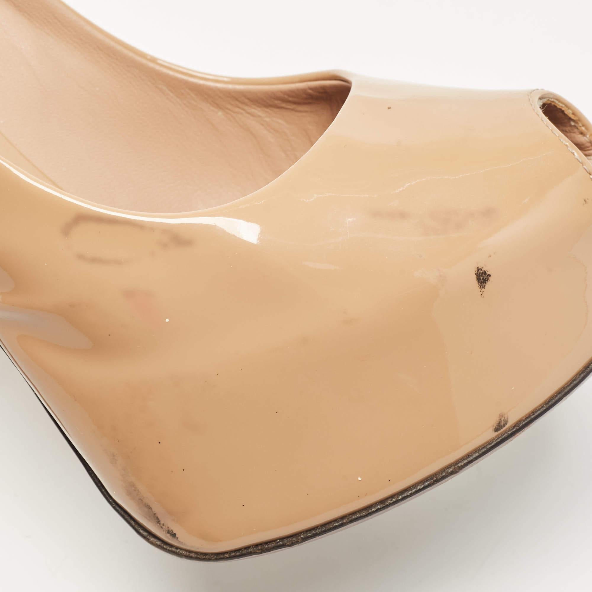 Louis Vuitton Beige Patent Leather Oh Really ! Escarpins à bout ouvert, taille 36.5 en vente 4