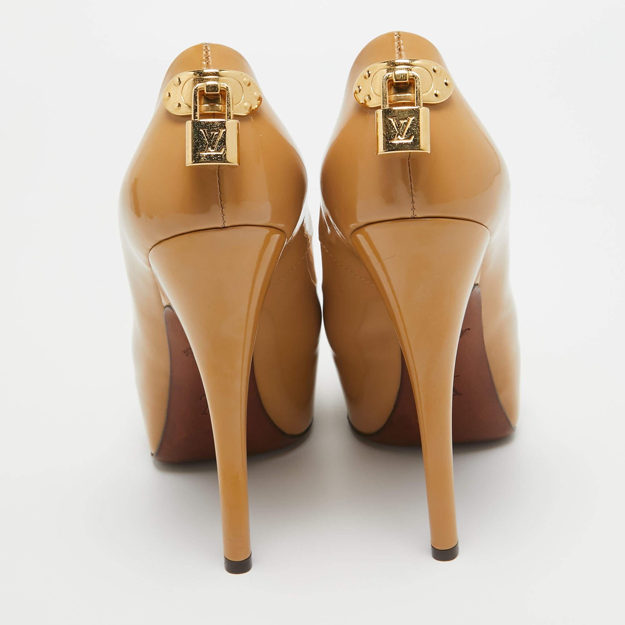 Louis Vuitton Beige Patent Leather Oh Really! Platform Pumps Size 37 1
