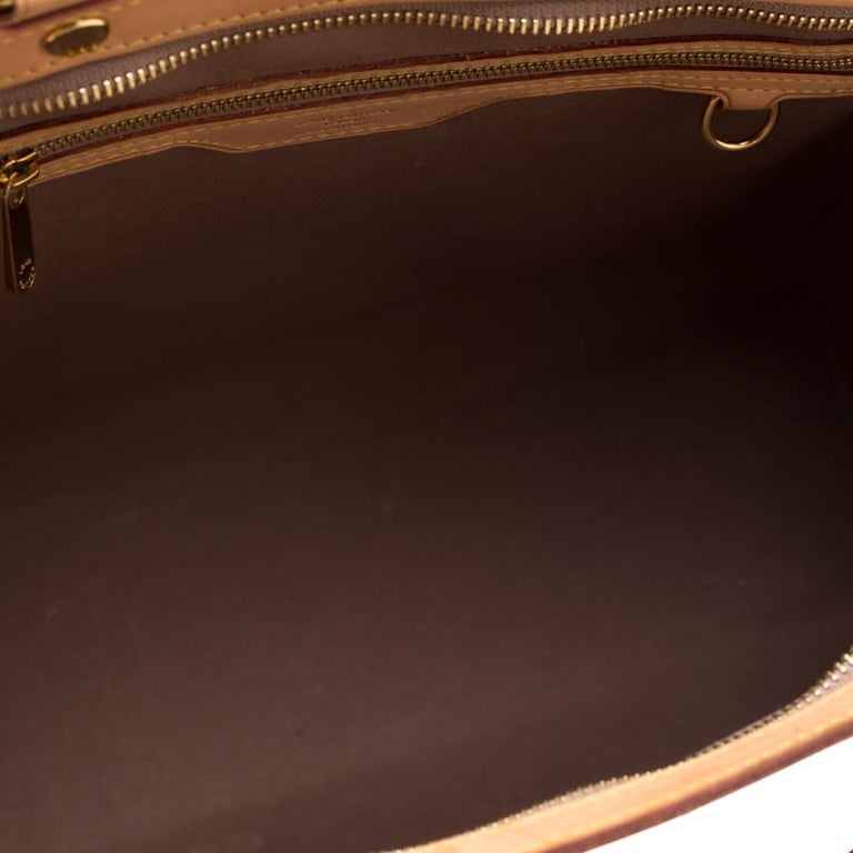 Louis Vuitton Brea GM in Vernis Beige Poudre Monogram – Jewelsunderthesea