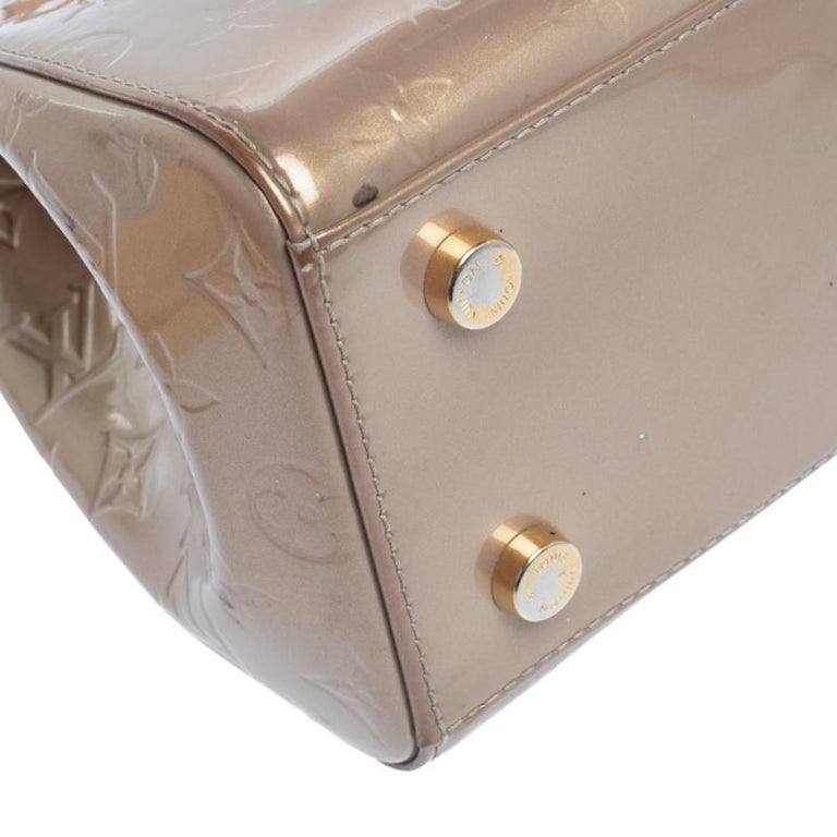Brea MM Beige Poudre Monogram Vernis Leather Bag – Poshbag Boutique