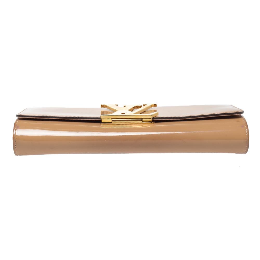 Louis Vuitton Beige Poudre Lackleder Louise Clutch 1