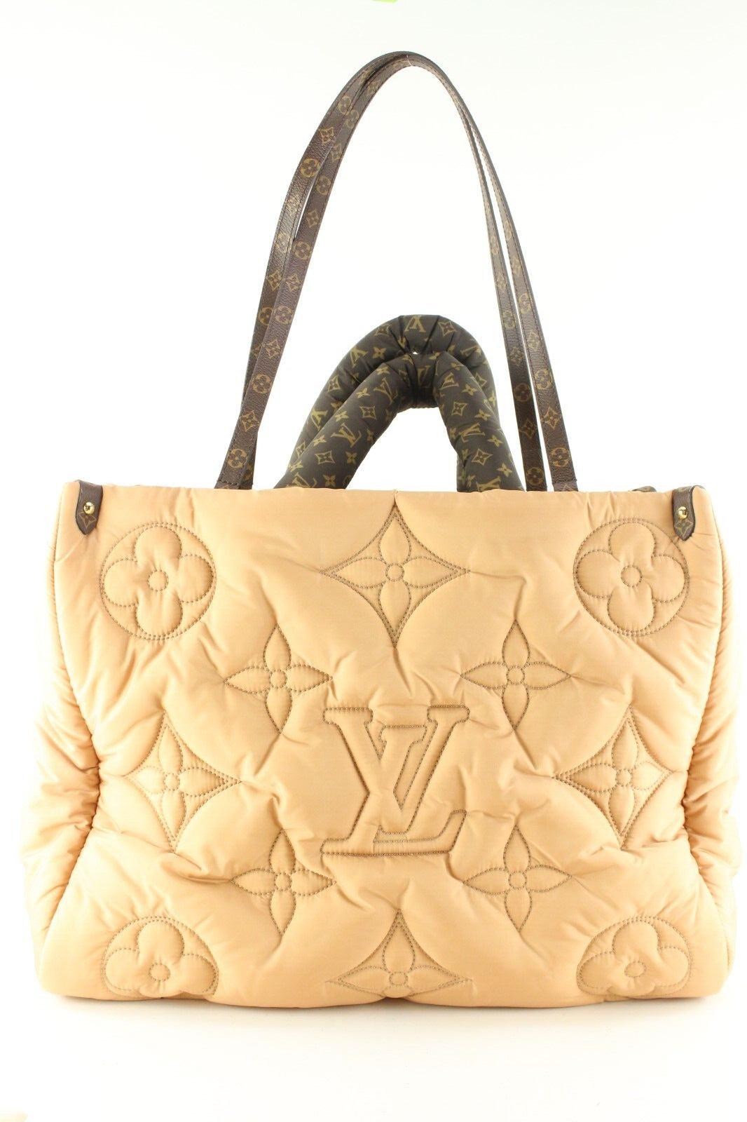 Louis Vuitton Beige Puffer Monogram Pillow Onthego GM 2way Tote 4LK0412C 3