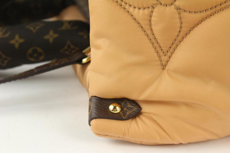 Unboxing Louis Vuitton Pillow Puffer ONTHEGO GM Beige Autres Toiles  Monogram 2021 Winter Collection. 