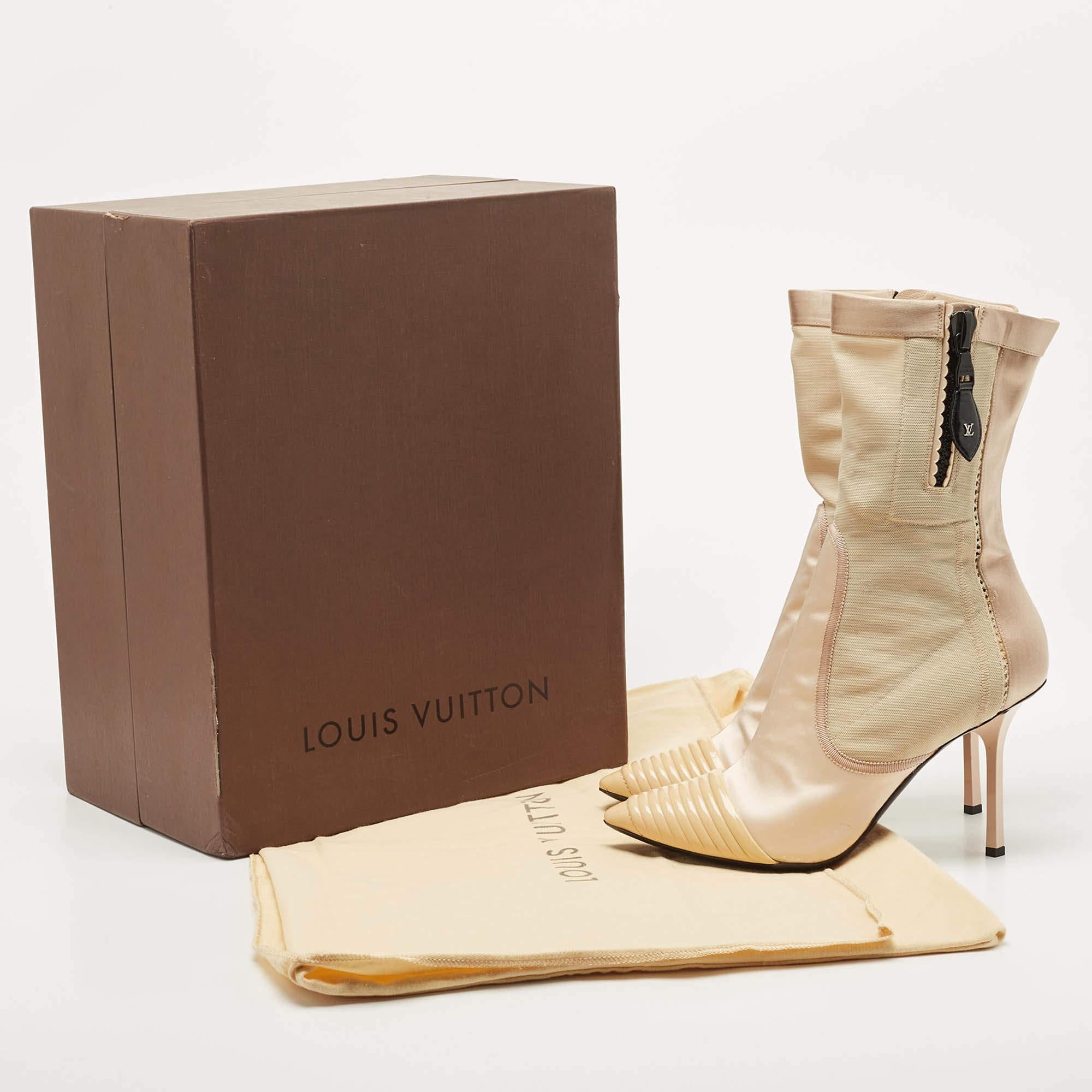 Louis Vuitton Beige Satin and Stretch Mesh Pointed Toe Ankle Booties Size 39 For Sale 4