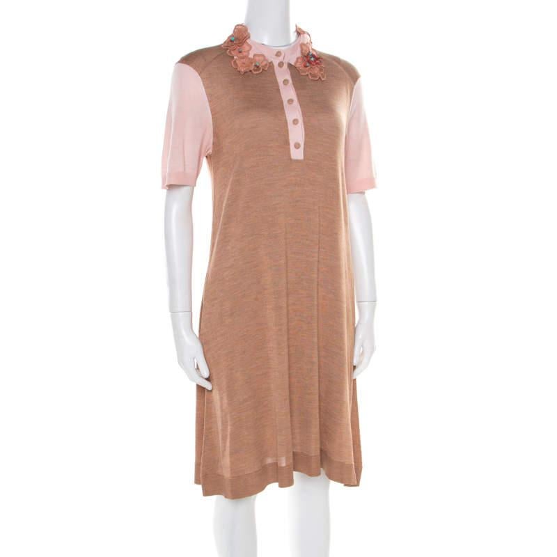 Louis Vuitton Beige Silk Knit Floral and Bead Applique Polo T-Shirt Dress L In Good Condition For Sale In Dubai, Al Qouz 2