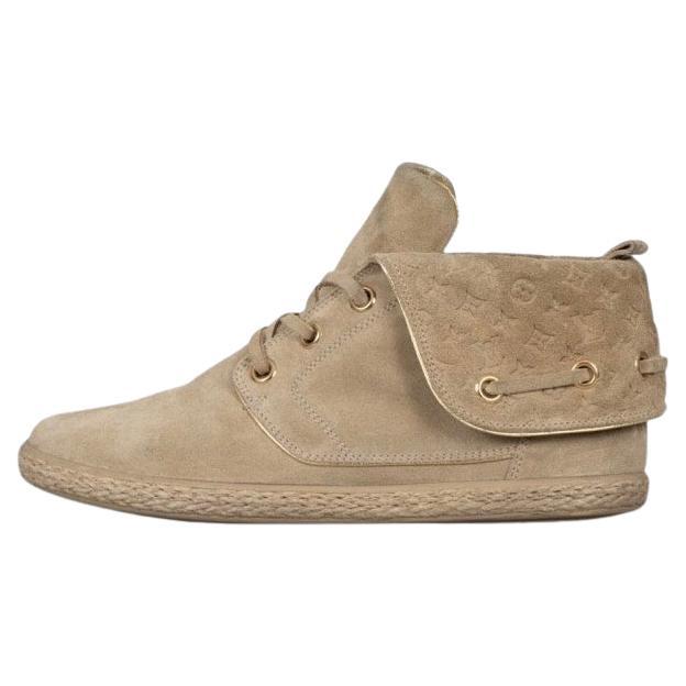 Louis Vuitton Beige Suede Empreinte Lace-Up Booties - 38