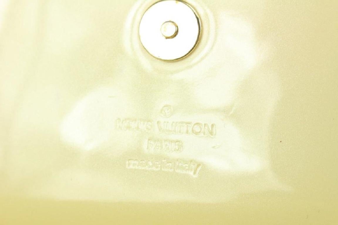 Louis Vuitton - Pochette beige Vanilla Vernis Sobe Louise 1013lv10 en vente 7
