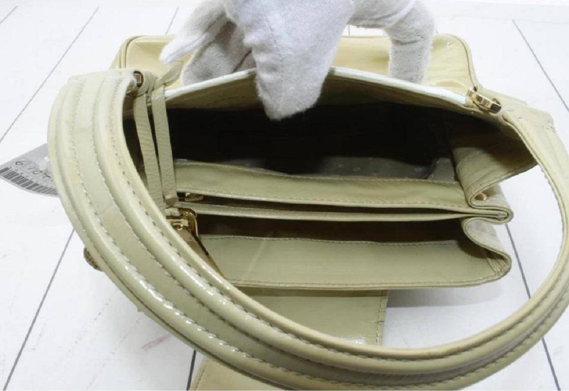 Louis Vuitton Beige Vernis Sac-Bicolore PM Bag 861925 In Good Condition For Sale In Dix hills, NY