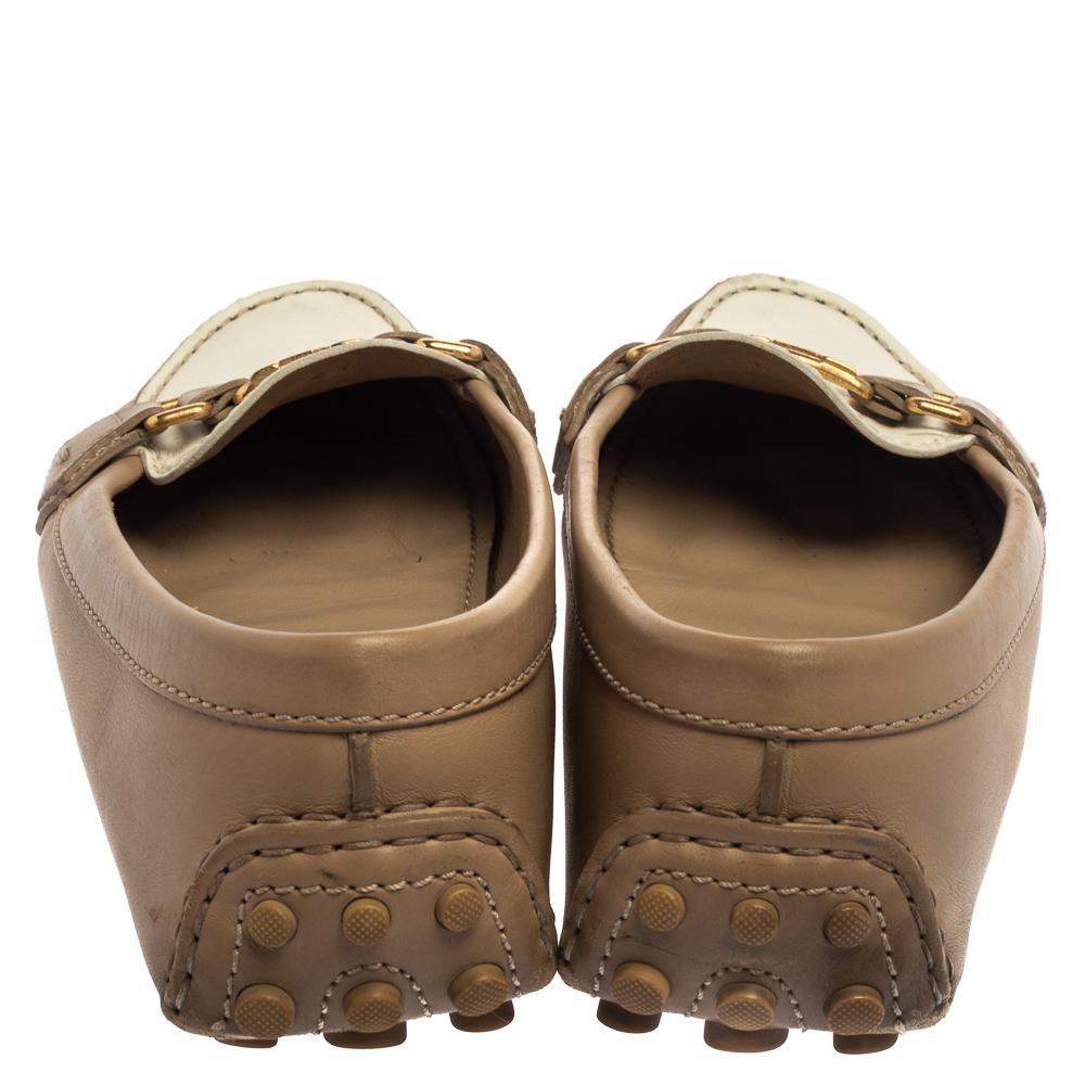 Louis Vuitton Beige/White Leather Oxford Loafers Size 39 In Fair Condition In Dubai, Al Qouz 2