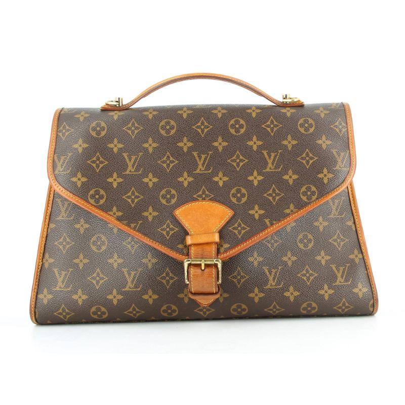 Louis Vuitton Bel Air

Monogram canva bag, leather and golden metal hardware
Very good condition, shows light signs of use
Packaging : Opulence Vintage dust bag

Additional information:
Designer: Louis Vuitton
Dimensions:  Height 30 cm / 12