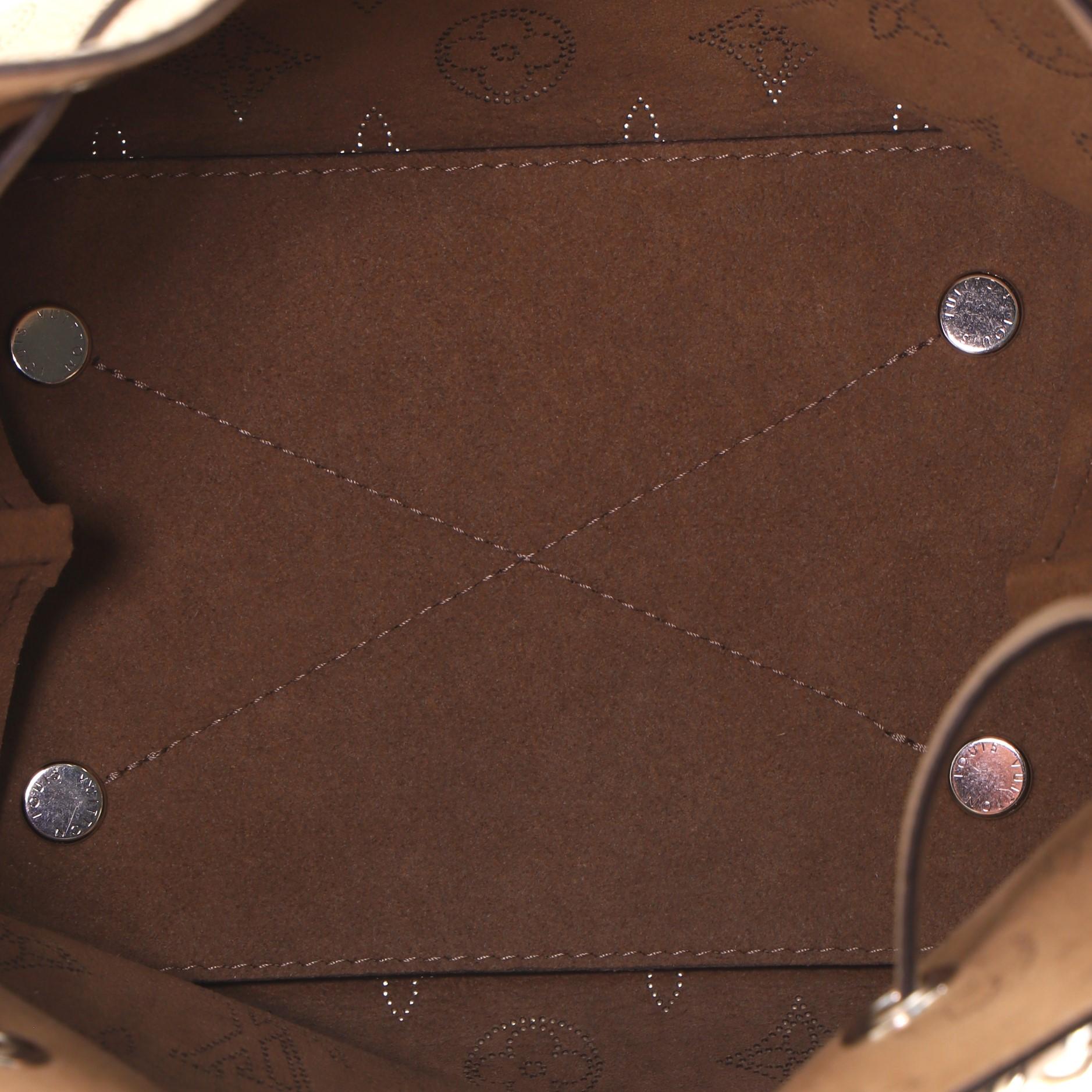Women's or Men's Louis Vuitton Bella Bucket Bag Mahina Leather