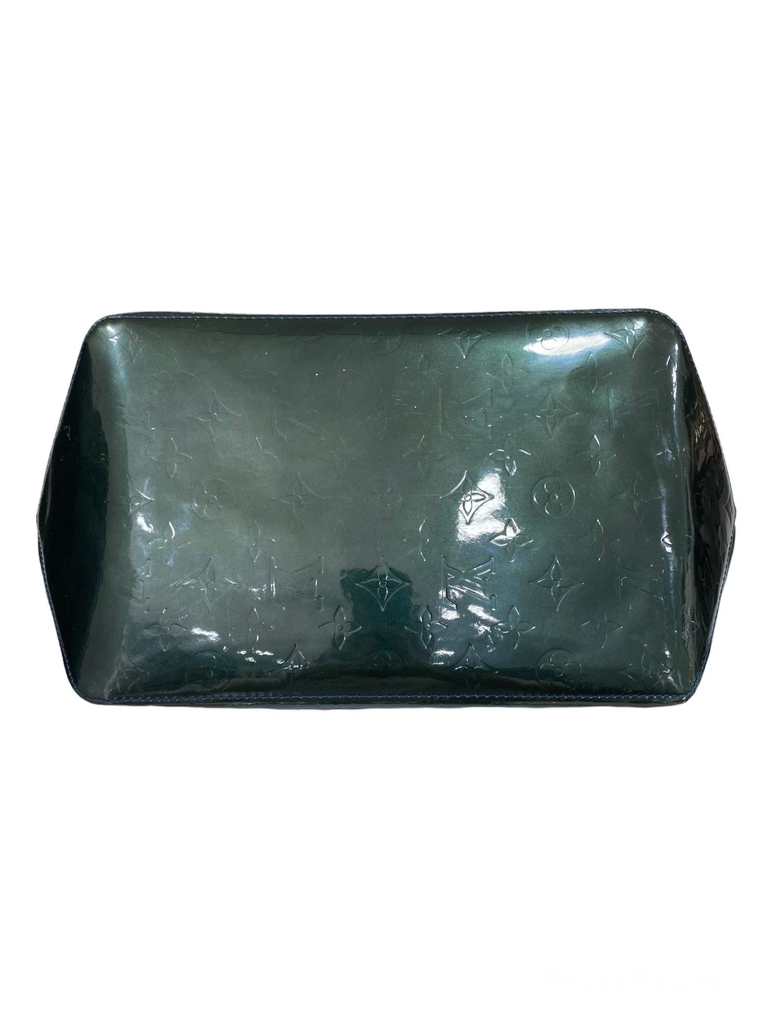 Black Louis Vuitton Bellevue Green Shoulder Bag 