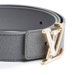 Louis Vuitton Belt Reversible T85 Grey Leather Golden LV Prism new