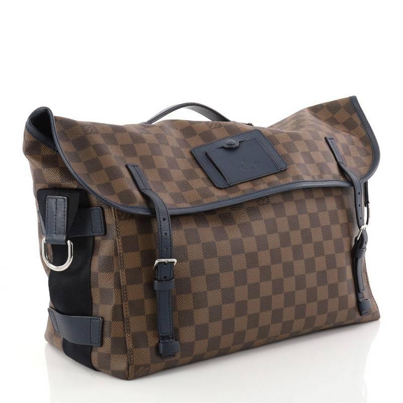 Black Louis Vuitton Besace Messenger Damier