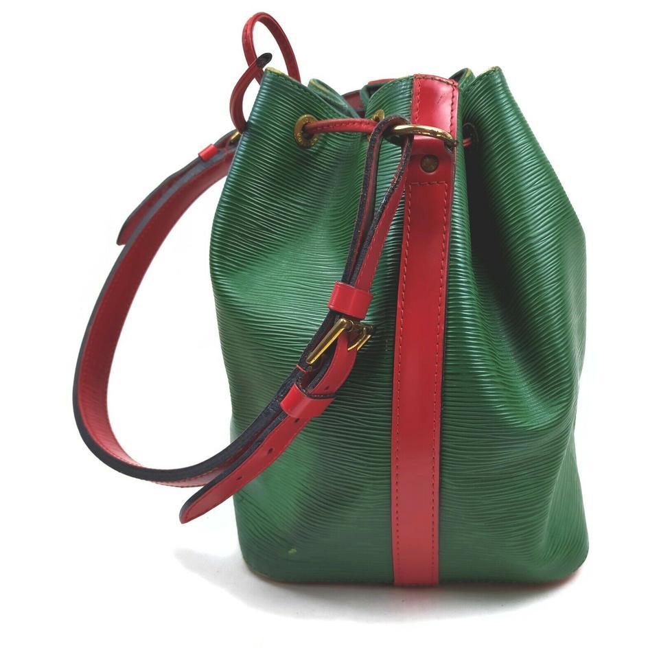 Louis Vuitton Bicolor Green x Red Petite Noe Drawstring Bucket Hobo Bag  862671 6