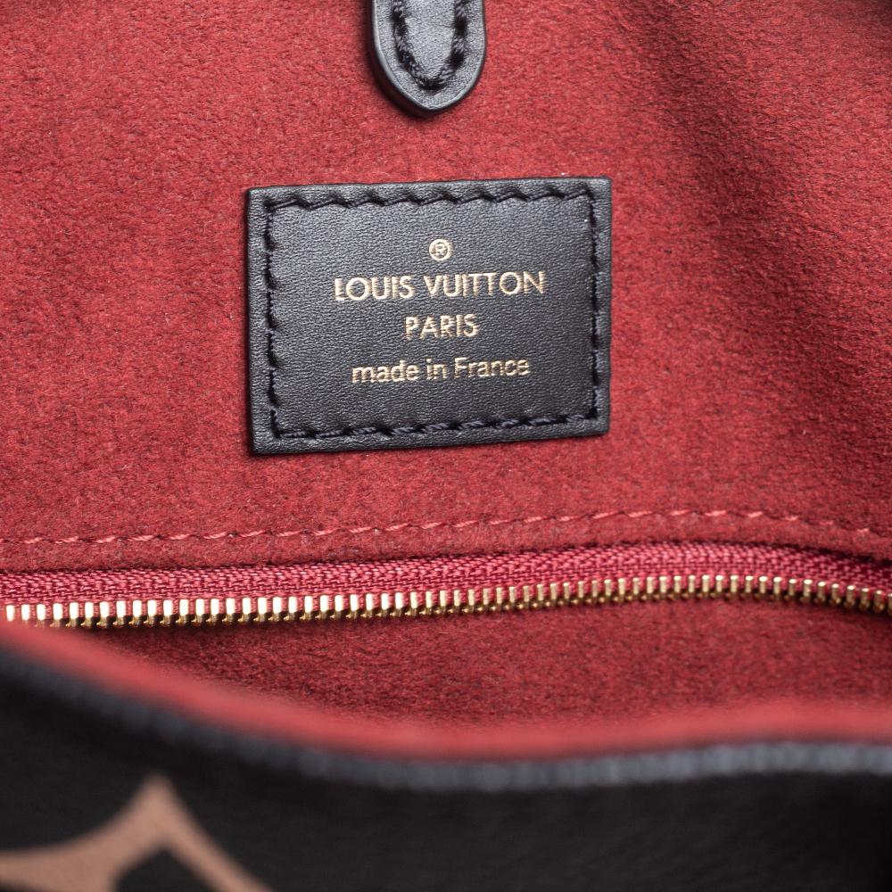 Louis Vuitton Bicolor Monogram Empreinte Leather Giant Onthego MM Bag In Good Condition In Dubai, Al Qouz 2