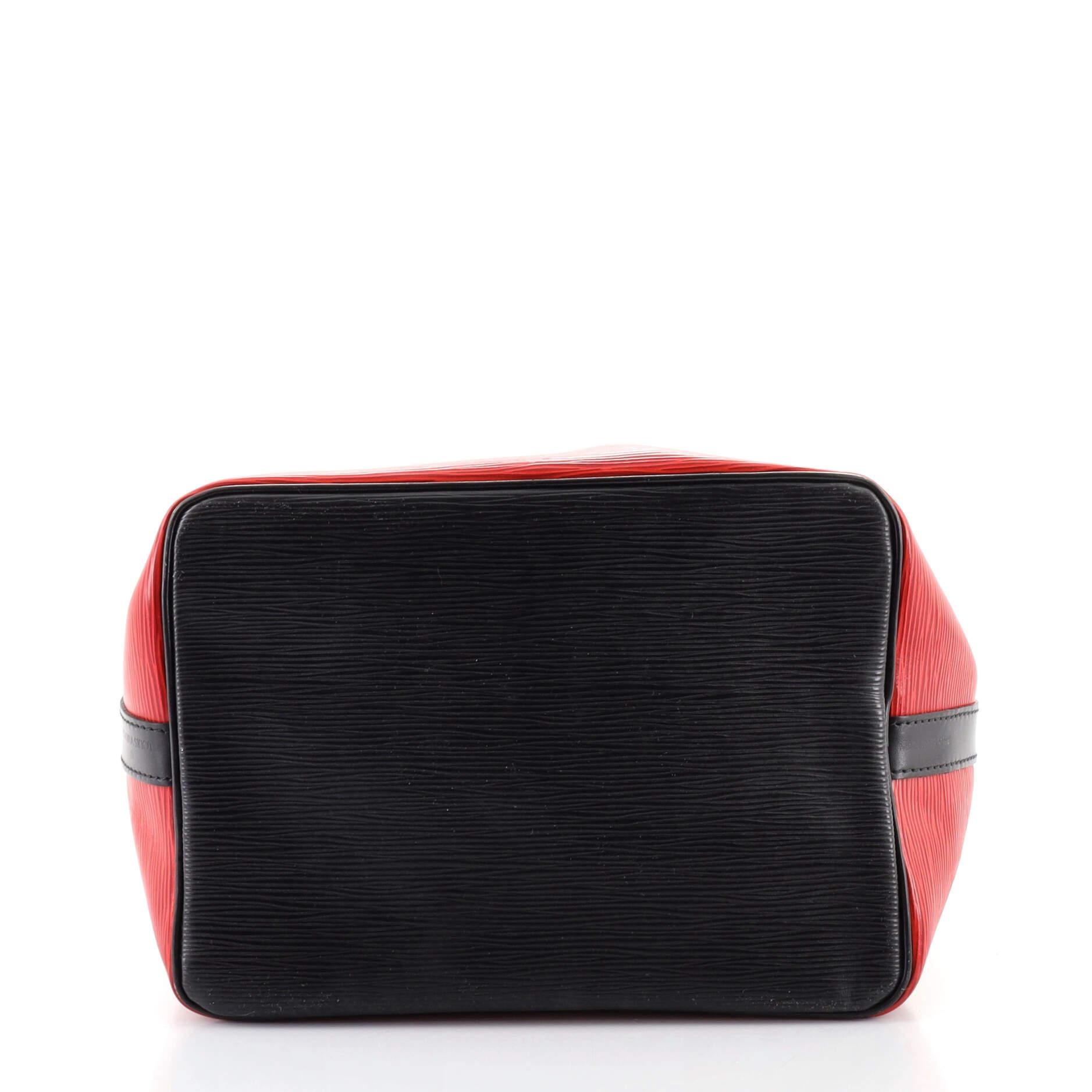 Louis Vuitton Bicolor Petit Noe Handbag Epi Leather In Fair Condition In NY, NY
