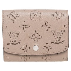 Iris kompakte Brieftasche aus Biskuit-Mahagina-Leder von Vuitton