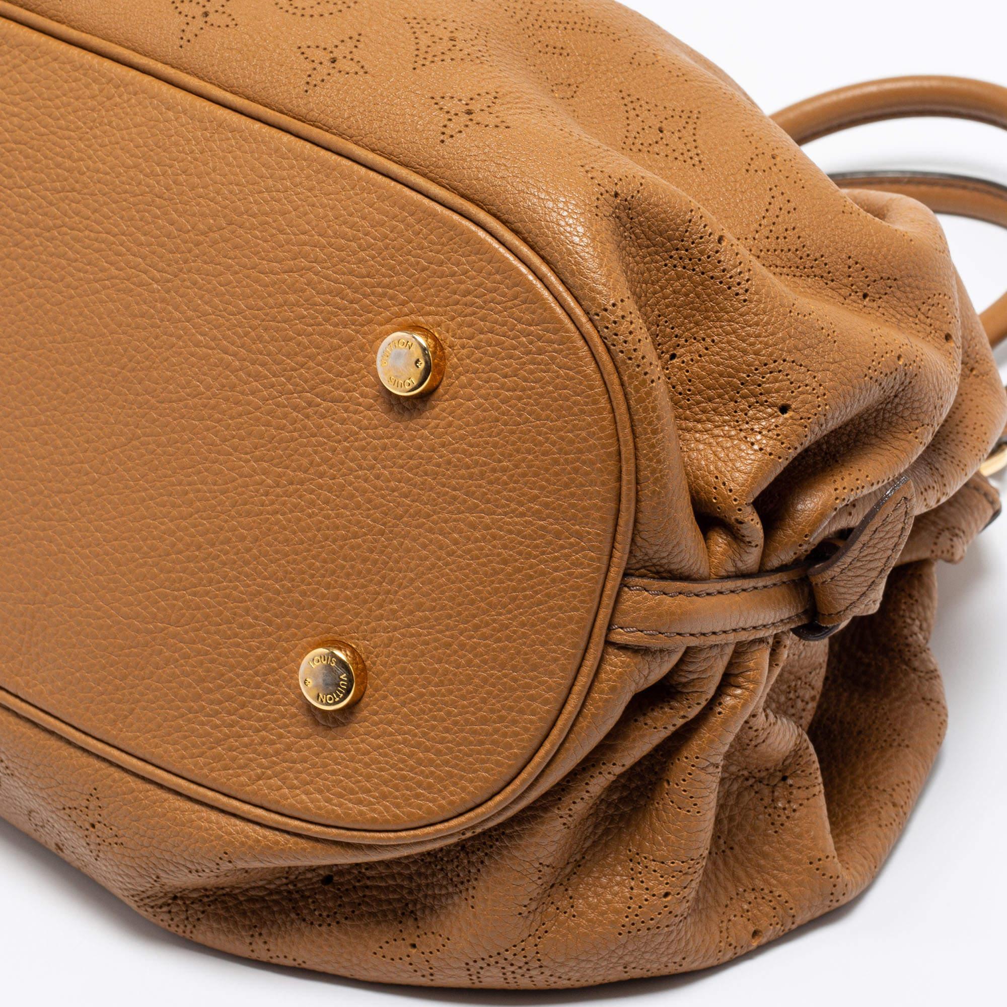 Louis Vuitton Biscuit Monogram Mahina Leather Surya L Bag 4