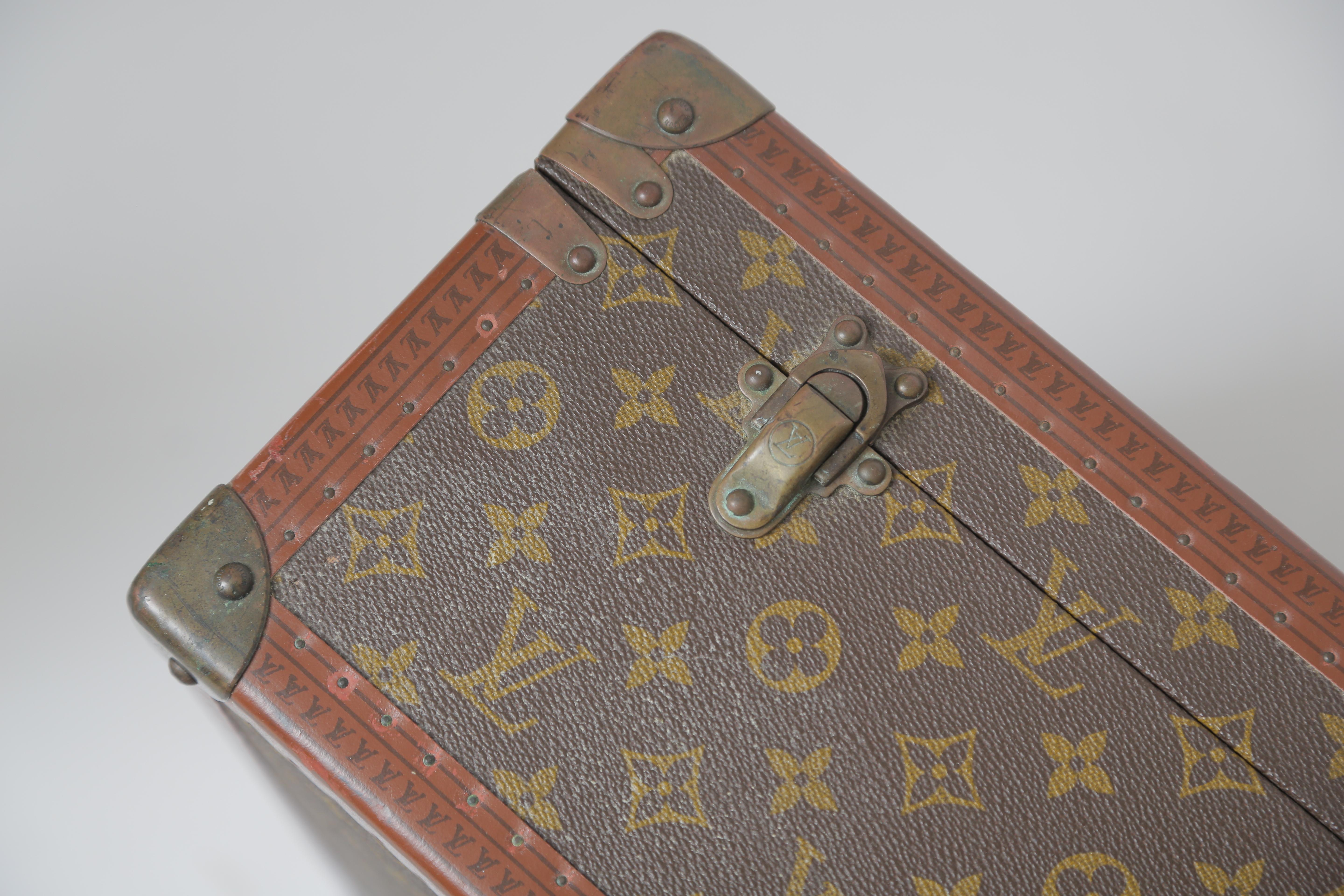 Late 20th Century Louis Vuitton Bisten 1970 Luggage