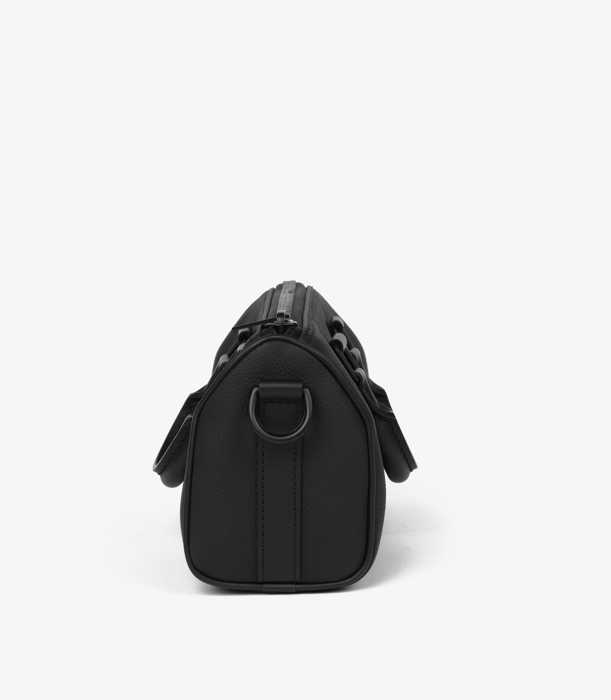 Louis Vuitton Black Aerogram Calfskin Leather Keepall XS 20 Bandoulière In New Condition In Bishop's Stortford, Hertfordshire
