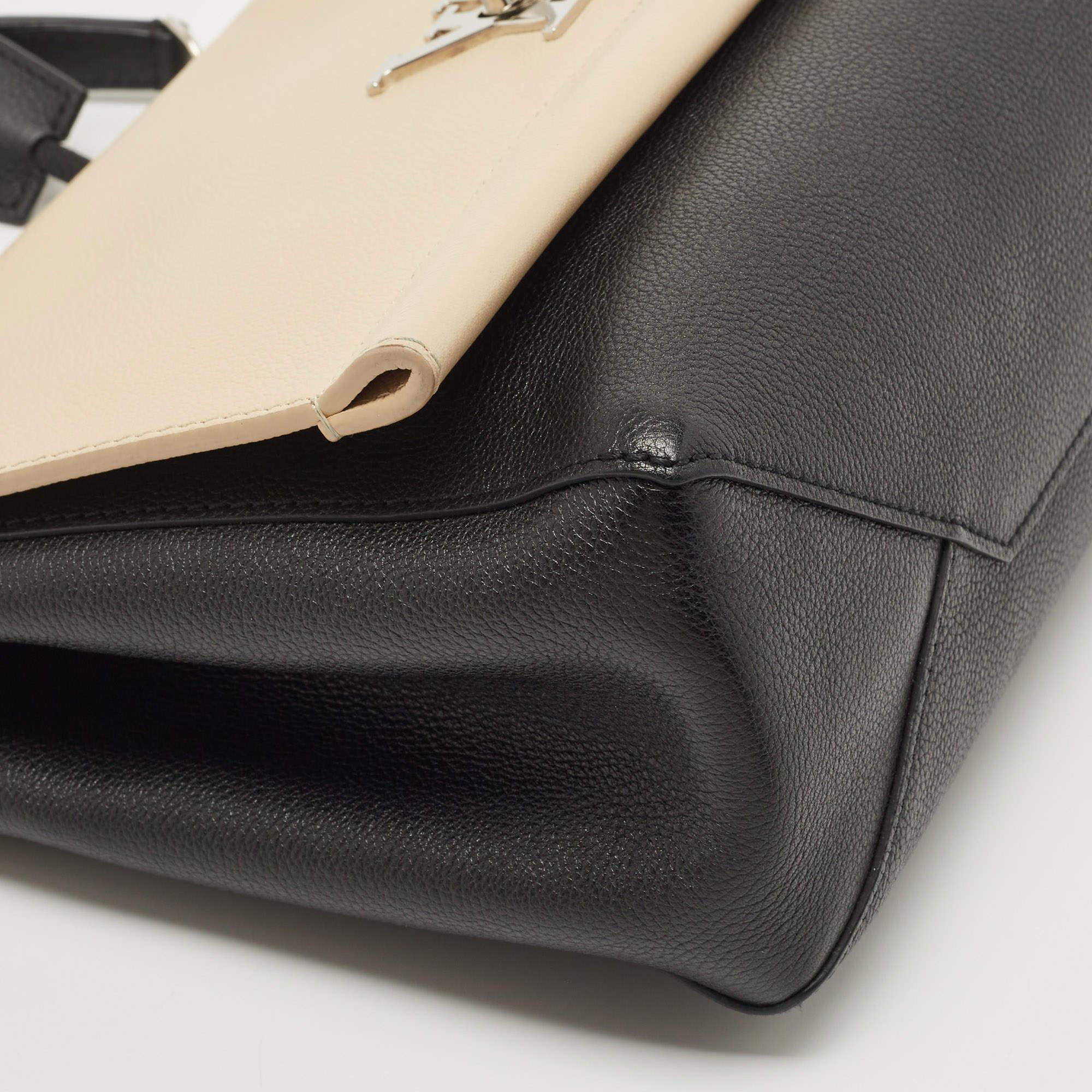 Louis Vuitton Black/Beige Leather Lockme II Bag For Sale 6